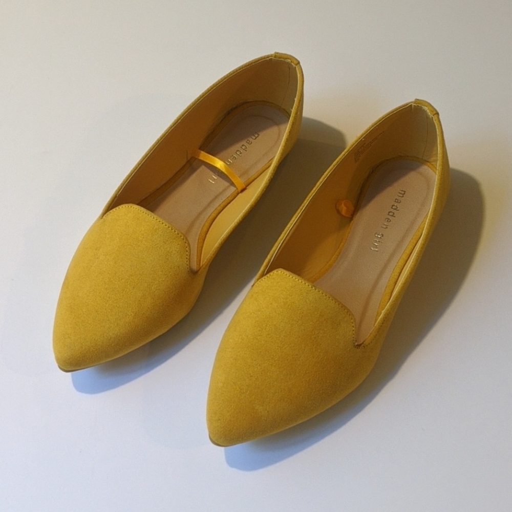 Yellow suede like flats